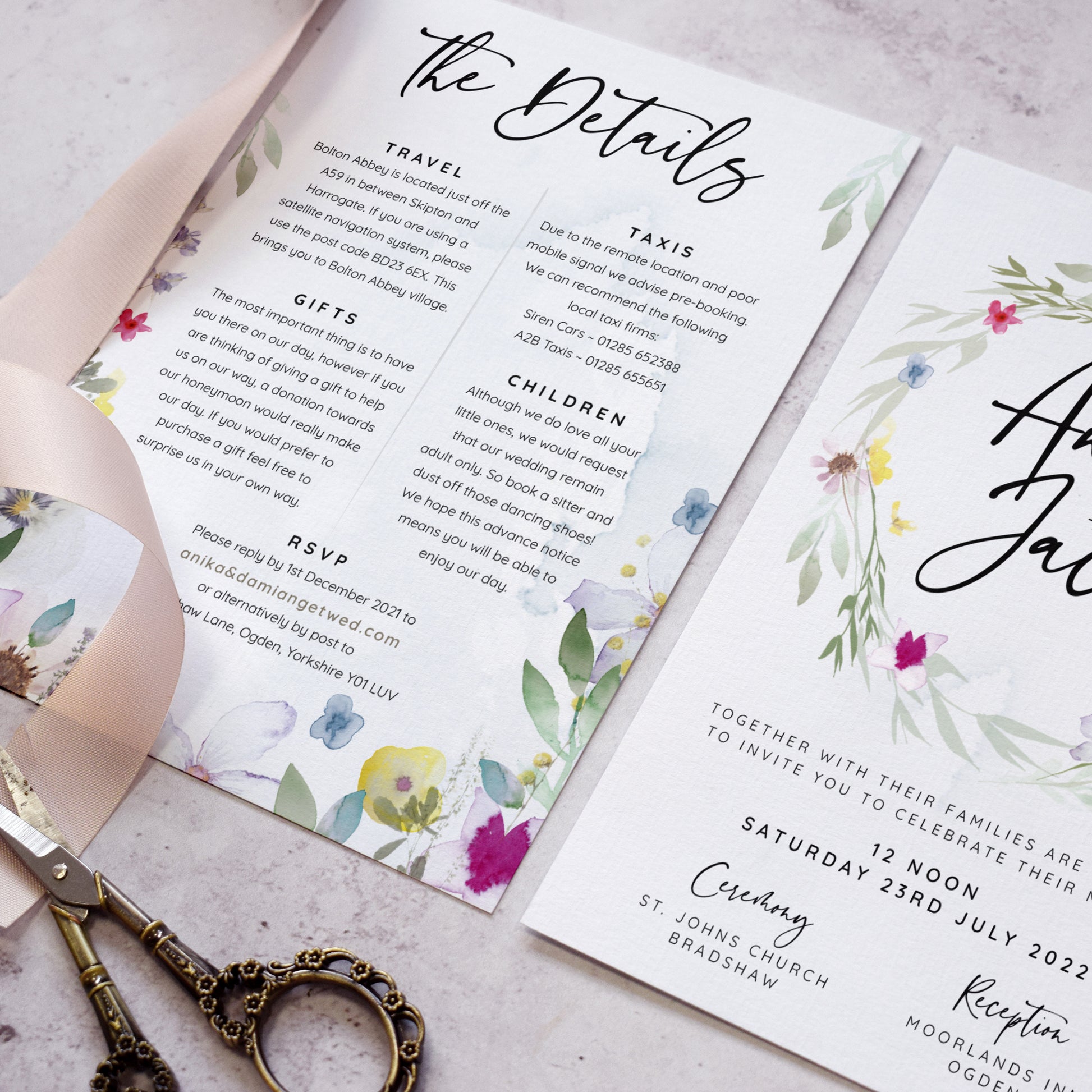 'Flower Press Wreath' wedding details cards