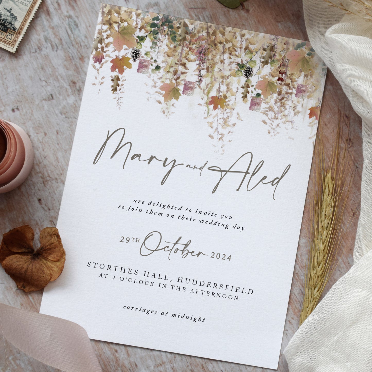 Autumn wedding invitations with rustic leaves